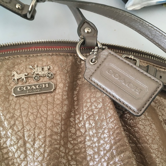 SOLD Coach vintage metallic Lidsey leather handbag, champagne - Picture 5 of 16